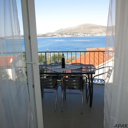 Apartments Luka Trogir Buitenkant foto