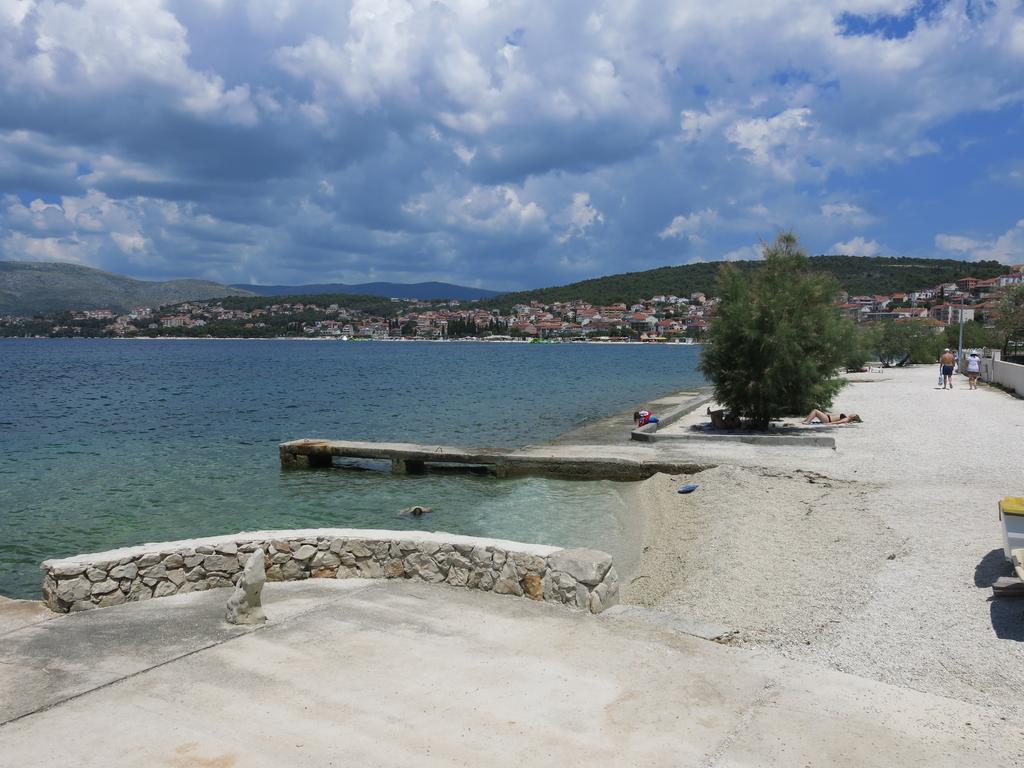 Apartments Luka Trogir Buitenkant foto