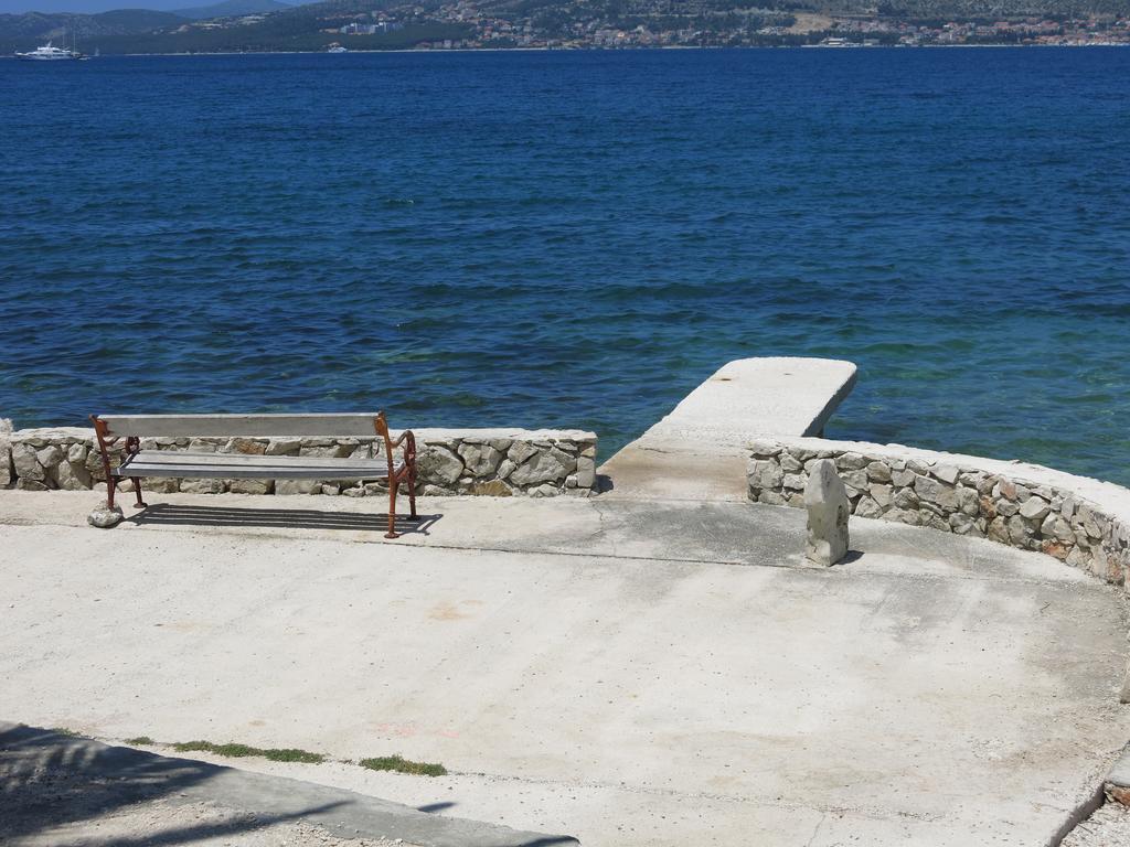 Apartments Luka Trogir Buitenkant foto