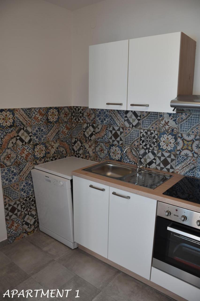 Apartments Luka Trogir Buitenkant foto