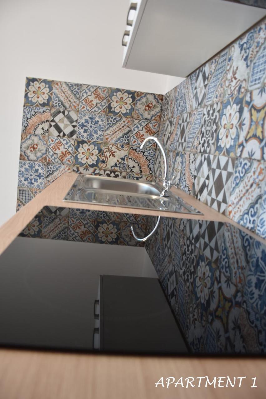 Apartments Luka Trogir Buitenkant foto