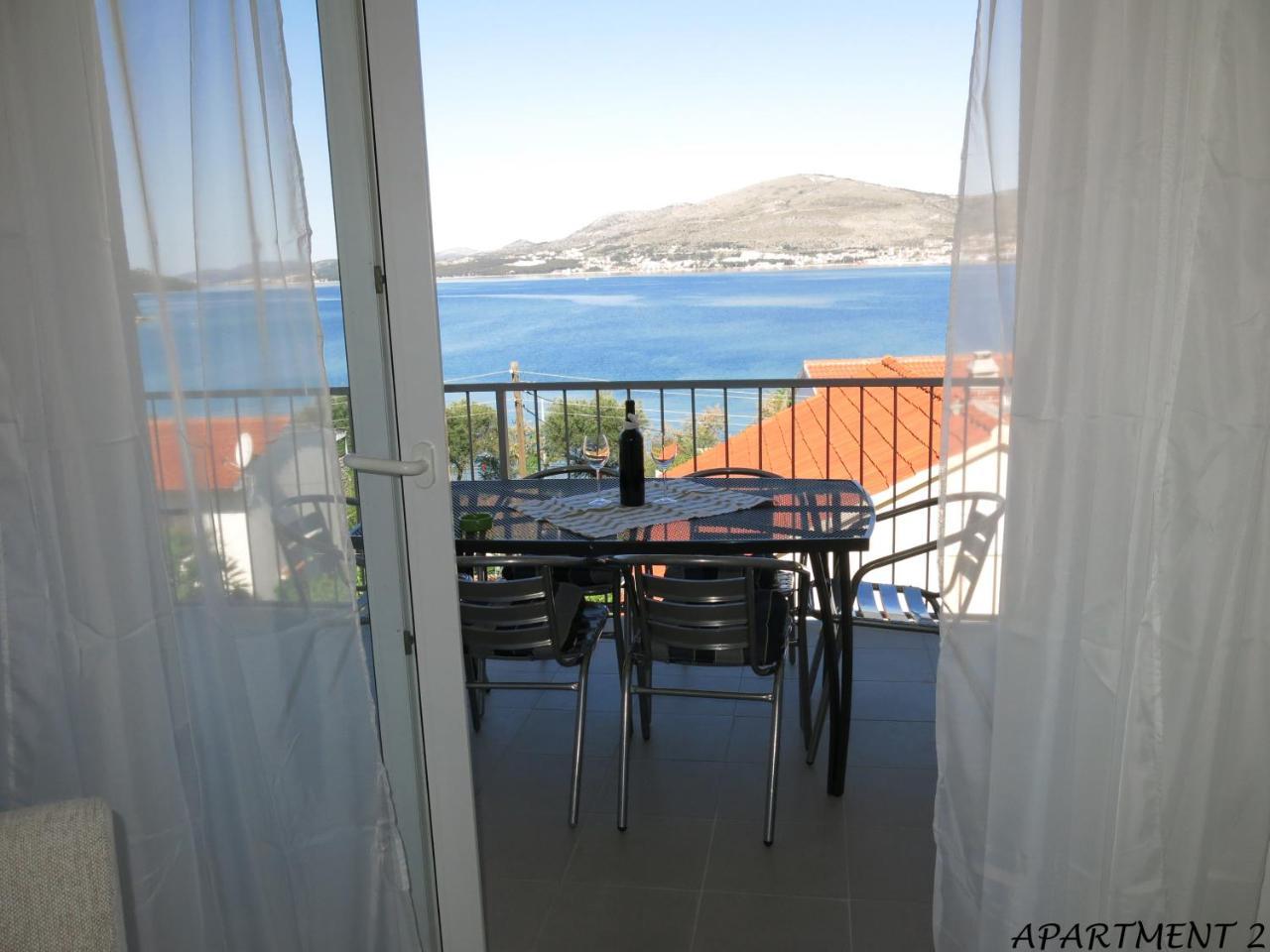 Apartments Luka Trogir Buitenkant foto