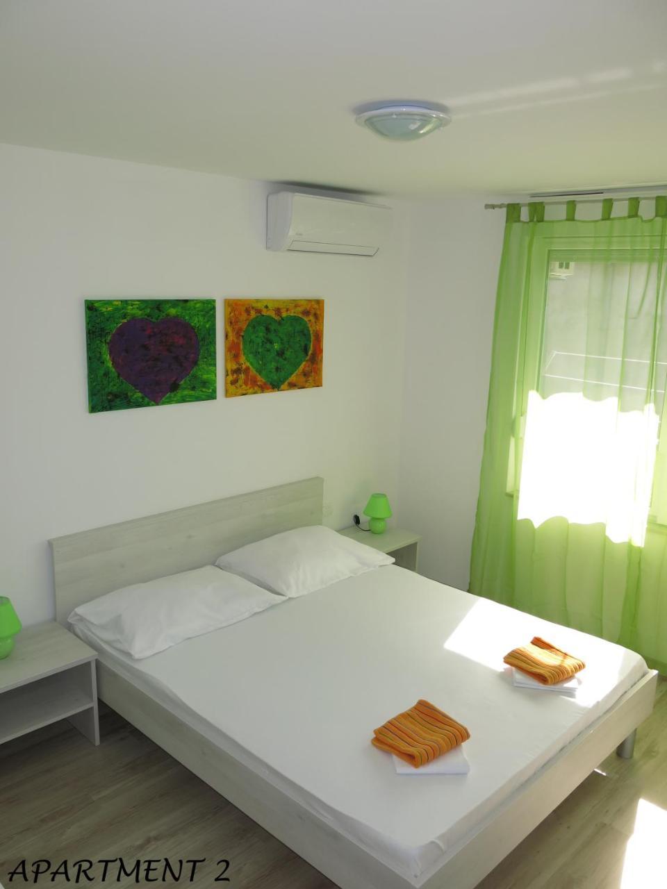 Apartments Luka Trogir Buitenkant foto