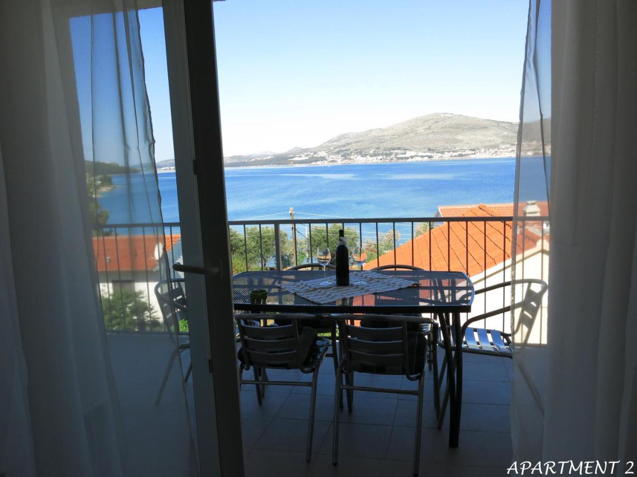 Apartments Luka Trogir Buitenkant foto